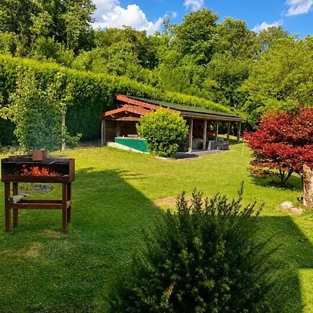 Nature - Piscine Interieur - 15 Personnes